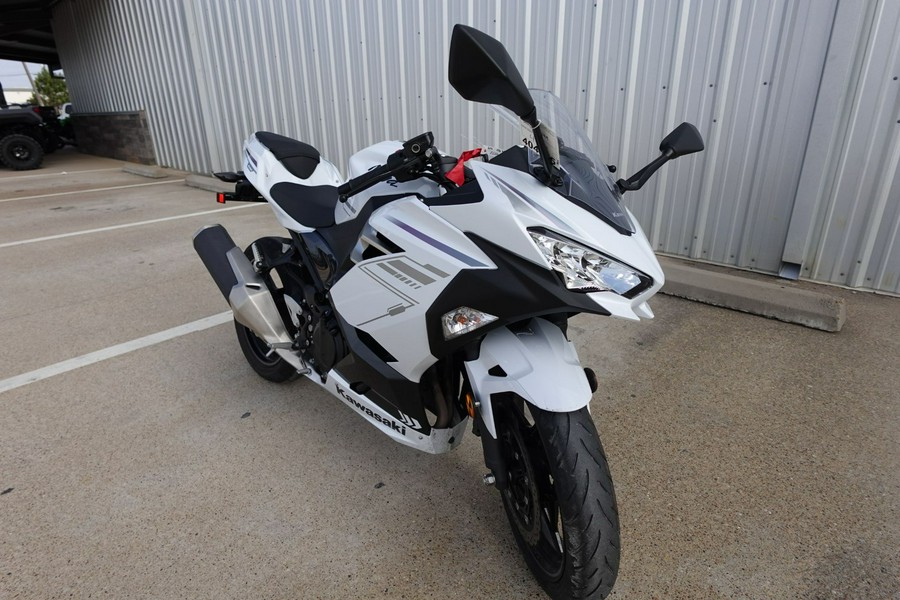 2023 Kawasaki Ninja 400
