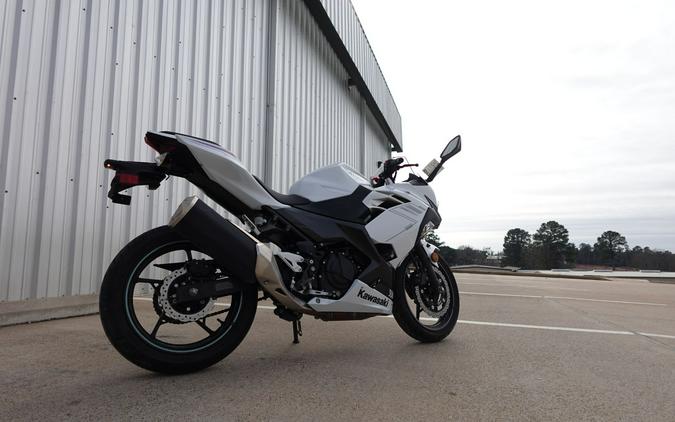 2023 Kawasaki Ninja 400