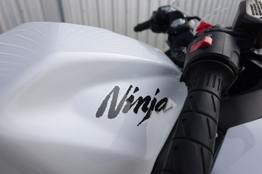 2023 Kawasaki Ninja 400