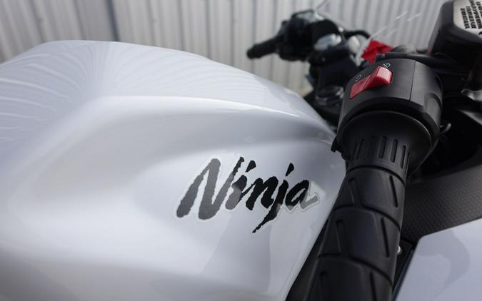 2023 Kawasaki Ninja 400