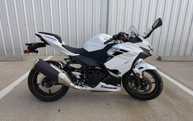 2023 Kawasaki Ninja 400