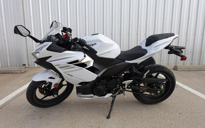 2023 Kawasaki Ninja 400