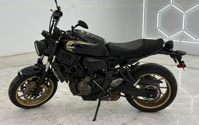 2022 Yamaha XSR700