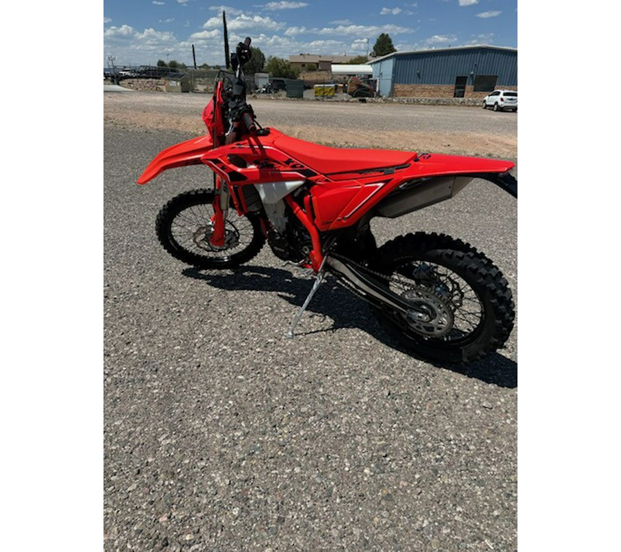 2026 350 RR X-Pro 4-Stroke - Beta Motorcycles