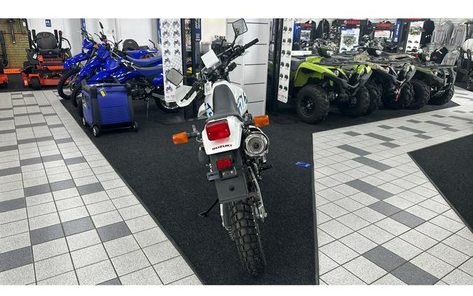 2025 Suzuki DR650SEM5