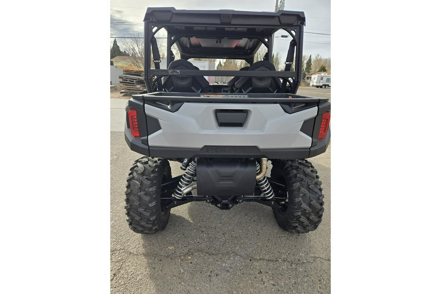 2025 Polaris GENERAL 4 1000 SPORT