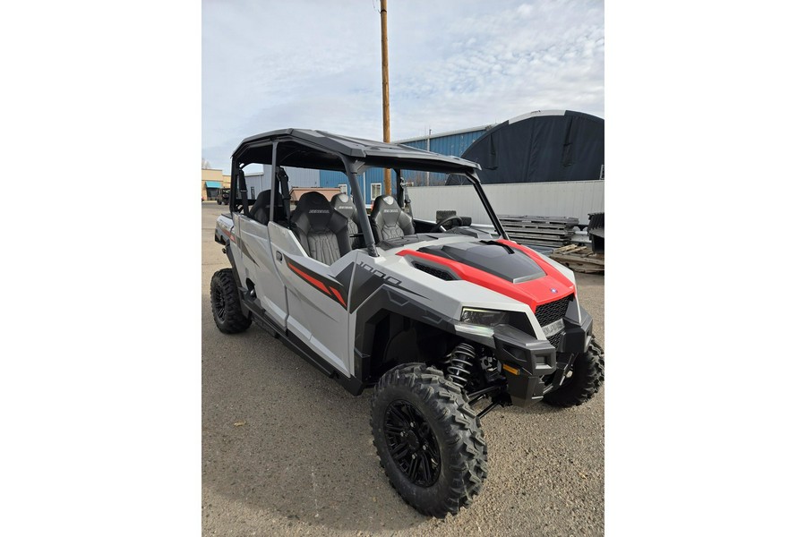 2025 Polaris GENERAL 4 1000 SPORT