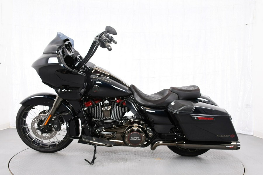 2022 Harley-Davidson® FLTRXSE CVO™ Road Glide®