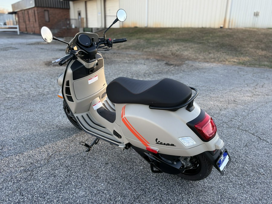 2025 Vespa GTV 310