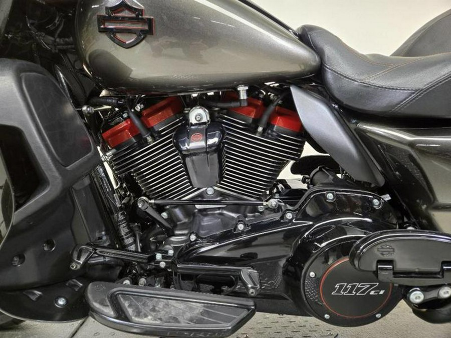 2018 Harley-Davidson® FLHTKSE - CVO™ Limited