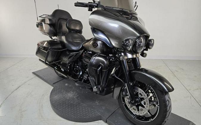 2018 Harley-Davidson® FLHTKSE - CVO™ Limited