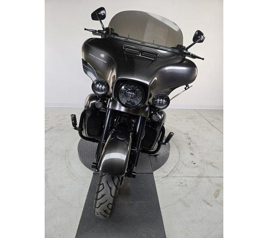 2018 Harley-Davidson® FLHTKSE - CVO™ Limited