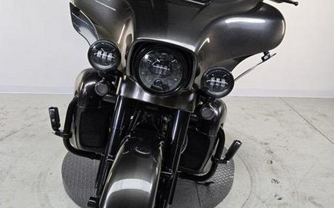 2018 Harley-Davidson® FLHTKSE - CVO™ Limited