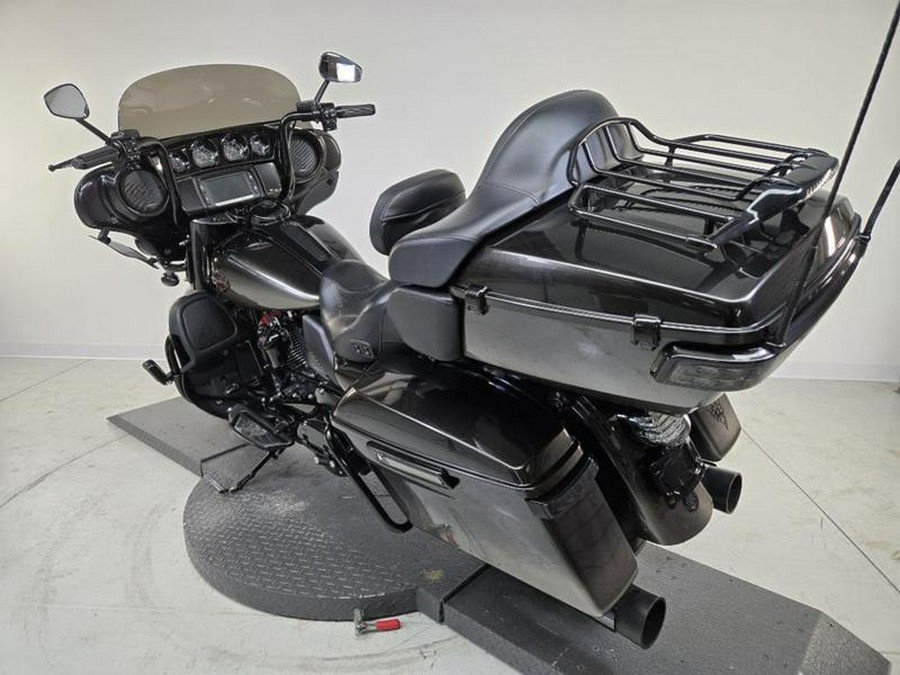 2018 Harley-Davidson® FLHTKSE - CVO™ Limited