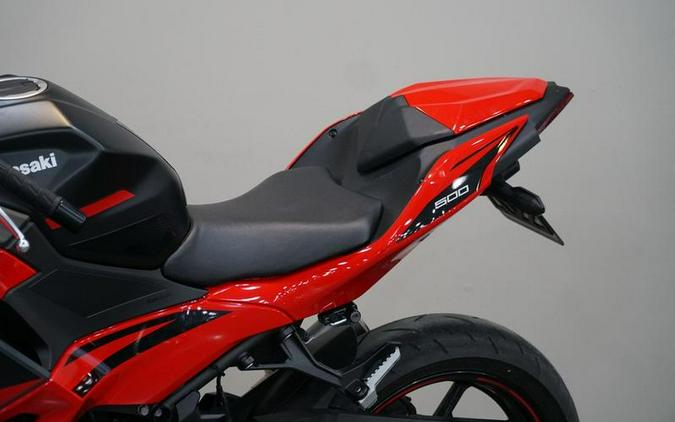 2025 Kawasaki Ninja® 500 SE ABS