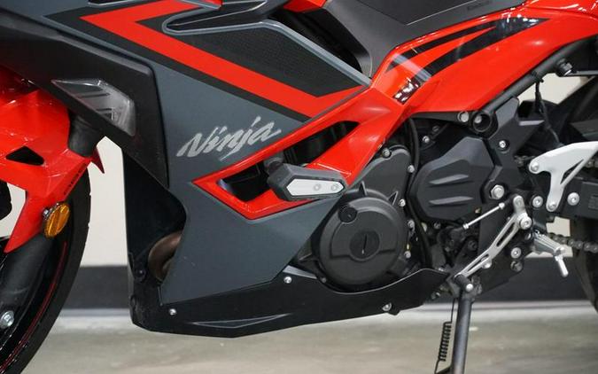 2025 Kawasaki Ninja® 500 SE ABS