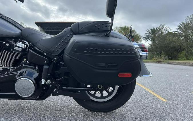 2026 Harley-Davidson® FLHC - Heritage Classic