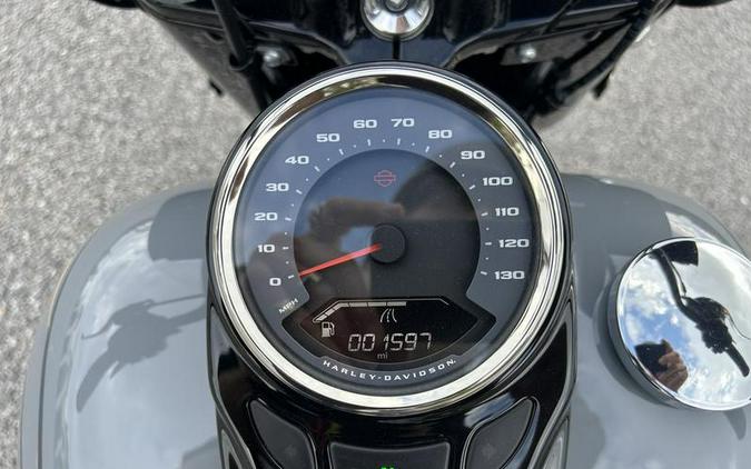 2026 Harley-Davidson® FLHC - Heritage Classic
