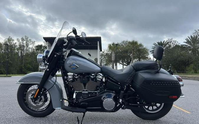 2026 Harley-Davidson® FLHC - Heritage Classic