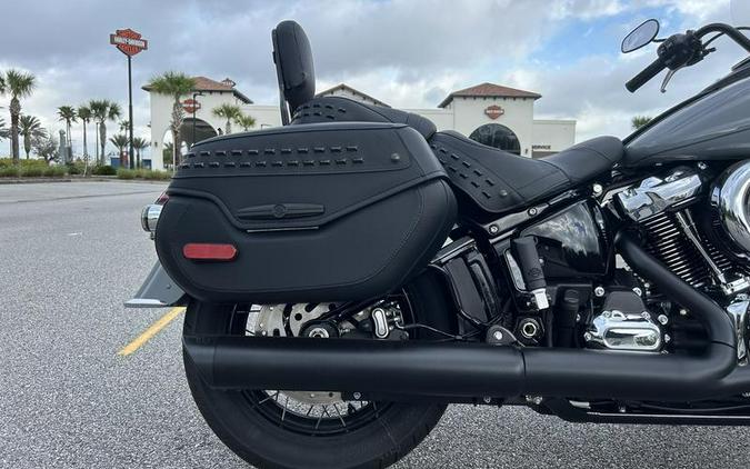 2026 Harley-Davidson® FLHC - Heritage Classic