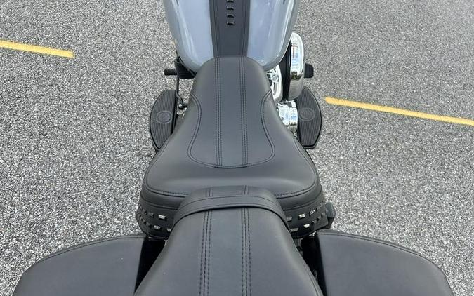 2026 Harley-Davidson® FLHC - Heritage Classic
