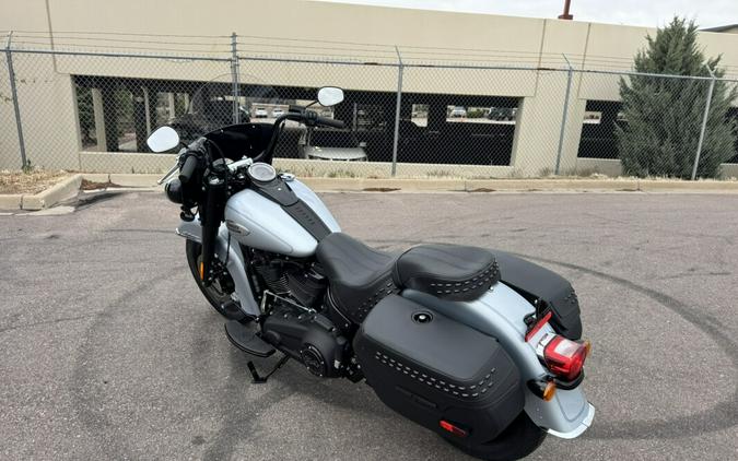 2024 Harley-Davidson® Heritage Classic