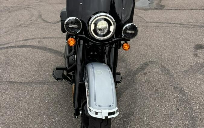 2024 Harley-Davidson® Heritage Classic