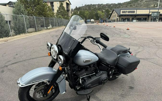 2024 Harley-Davidson® Heritage Classic