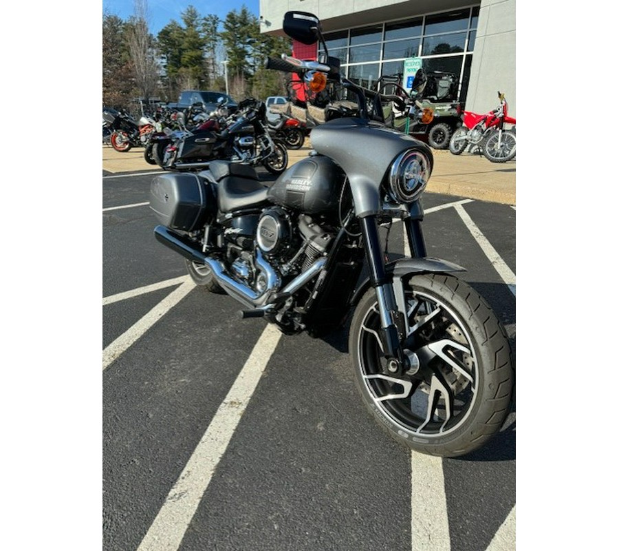 2021 Harley-Davidson® Sport Glide® Custom Color