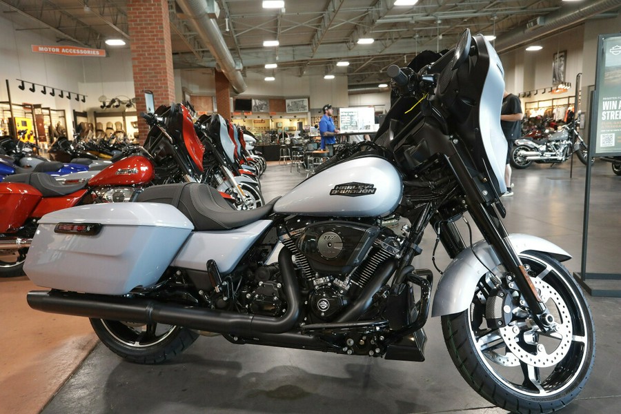 New 2024 Harley-Davidson Street Glide Grand American Touring For Sale Near Medina, Ohio