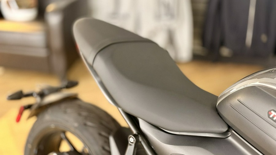 2024 Triumph Trident 660