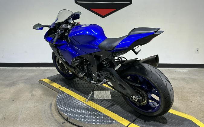 2023 Yamaha YZF-R1