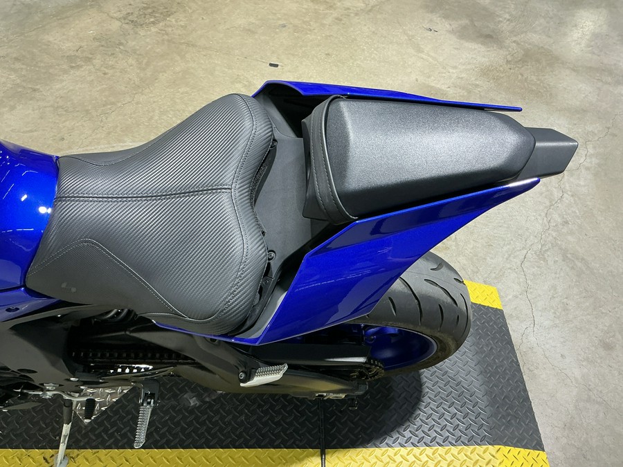 2023 Yamaha YZF-R1