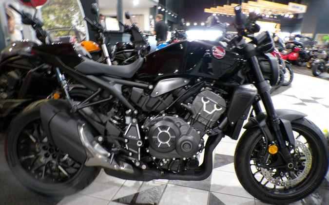 2024 Honda® CB1000R Black Edition