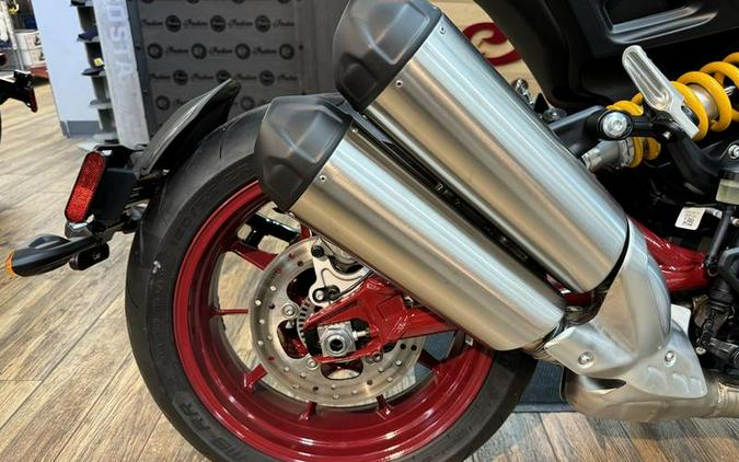 2024 Indian Motorcycle® FTR R Carbon Carbon Fiber