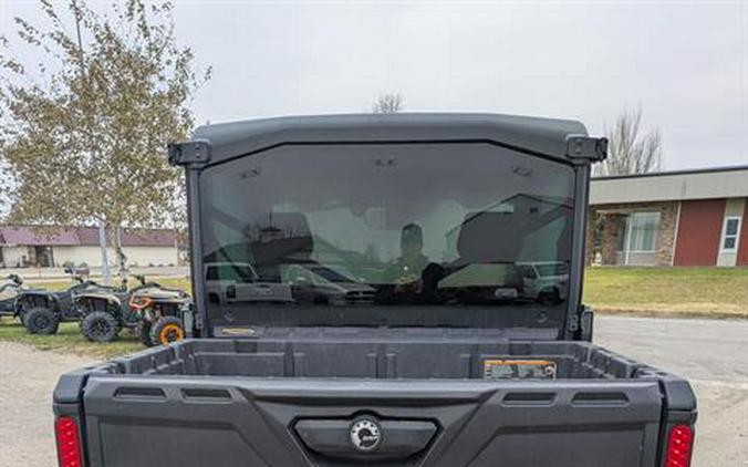 2024 Can-Am Defender Limited