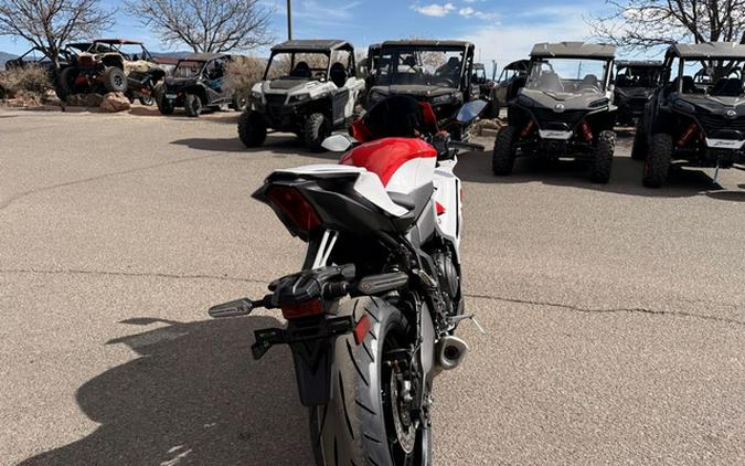 2026 Yamaha YZF R7 70Th Anniversary Edition