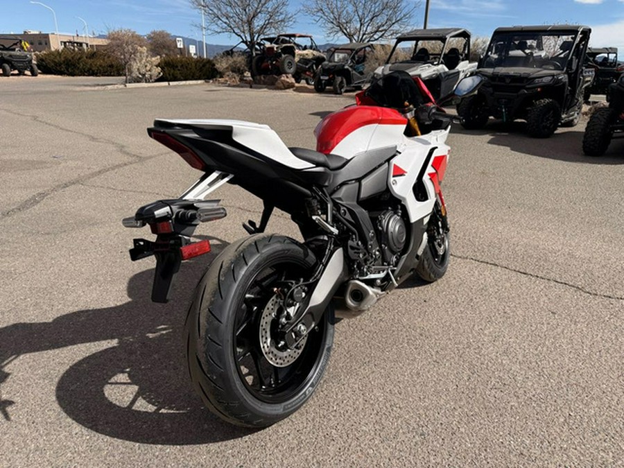 2026 Yamaha YZF R7 70Th Anniversary Edition