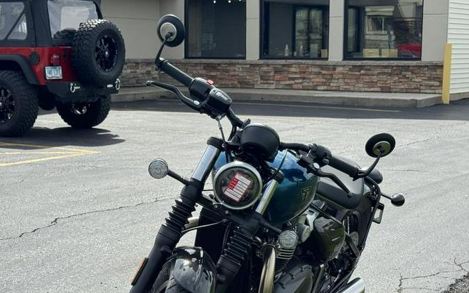 2026 Triumph Bonneville Bobber Interstellar Blue