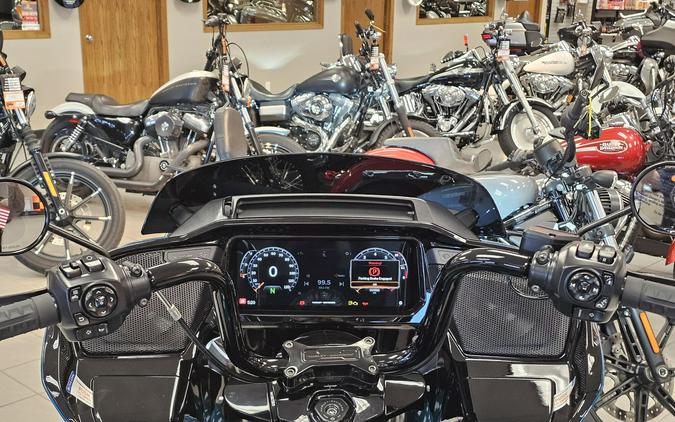 FLTRT 2026 Road Glide 3