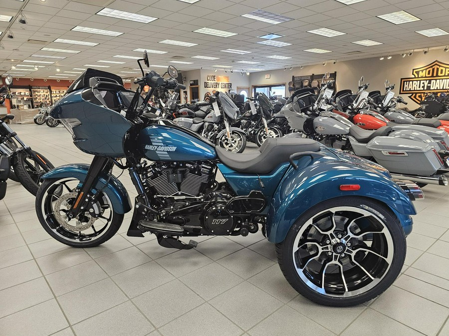 FLTRT 2026 Road Glide 3