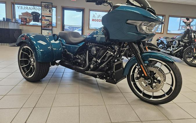 FLTRT 2026 Road Glide 3