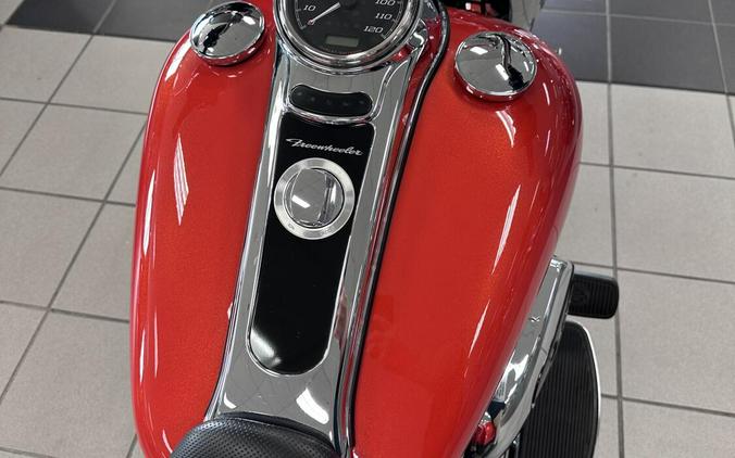 2017 Harley-Davidson® Freewheeler® Custom Colour Laguna Orange