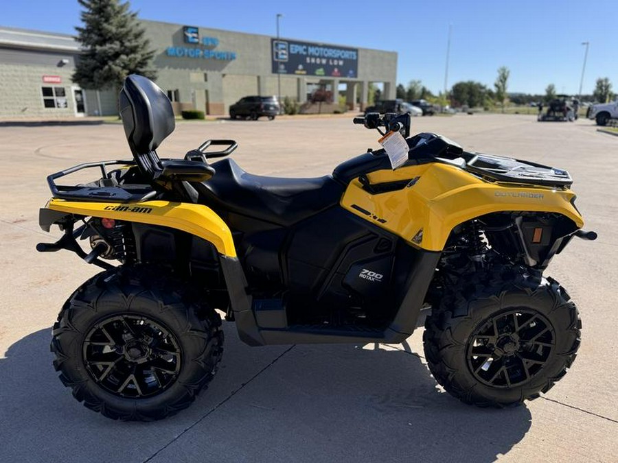 2024 Can-Am® Outlander MAX XT 700