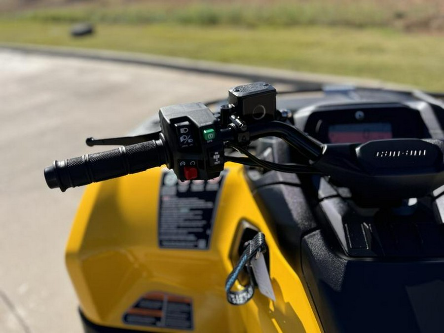 2024 Can-Am® Outlander MAX XT 700