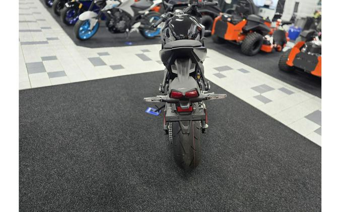 2025 GSX-S 8R - Suzuki