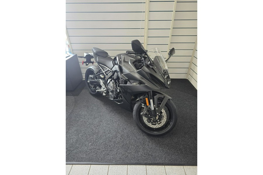2025 Suzuki GSX-S 8R