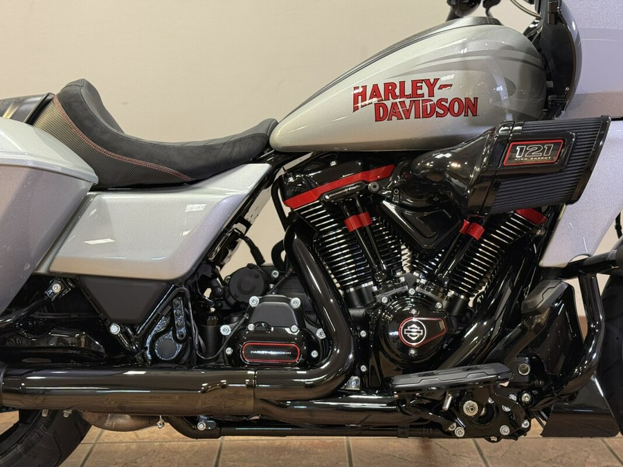 2025 FLTRXSTSE CVO™ Road Glide® ST