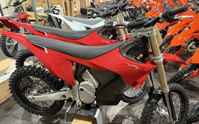 2024 Stark VARG Alpha MX 19"_80HP