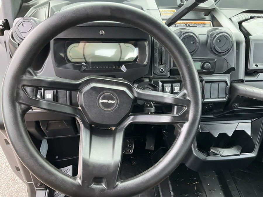 2024 Can-Am Defender MAX Limited HD10 Desert Tan & Timeless Bl